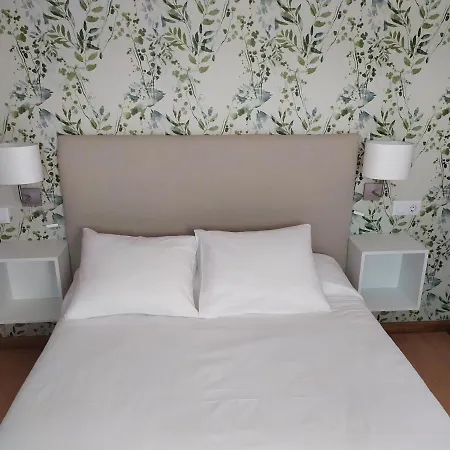 Apartment F6 *