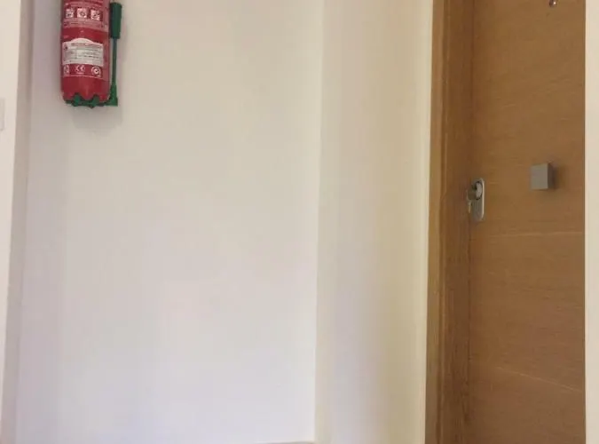 F6 *